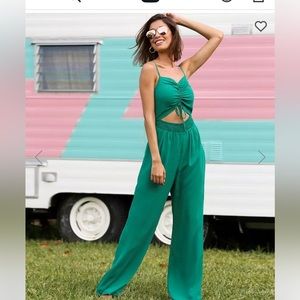 ***New with tags*** Willow & Root Cinch Tie Jumpsuit Size Large